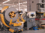 Alimentador de aço inoxidável automático de Decoiler do Straightener da tira da folha de metal para a máquina de processamento da bobina